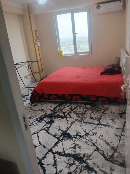 СДАЕТСЯ СРОЧНО !!!  <br />
<br />
• Район:  Яшнабадский<br /