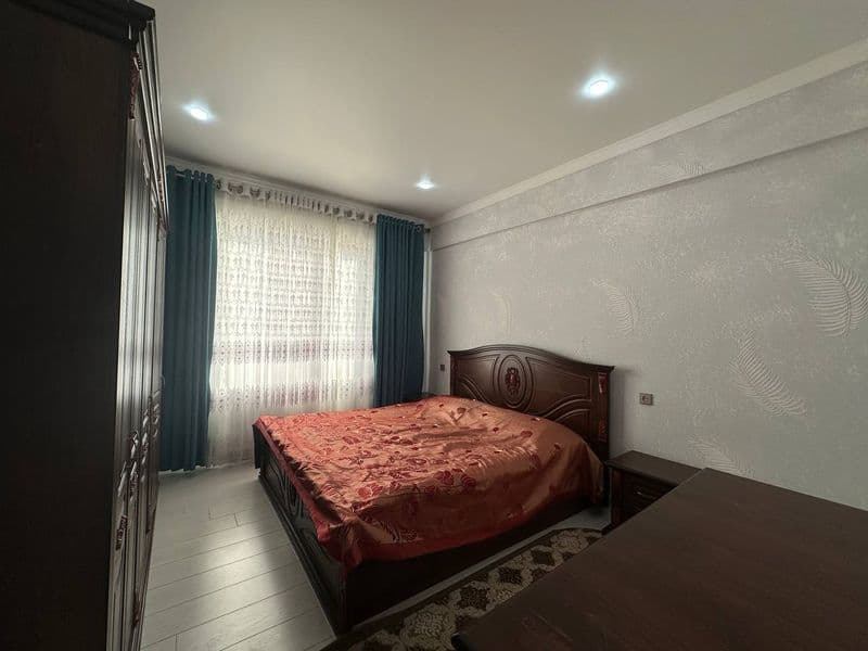 Sergliy <br />
<br />
Сурум, <br />
3 хона + холл + кладовая