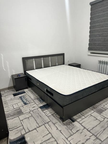 Yangi hayot tumani 10 xudud 2 xonali kvartira arendaga beril