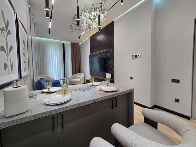 Ойбек 2 комнт Грант мир ж Сдаётся квартира в центре Ташкента