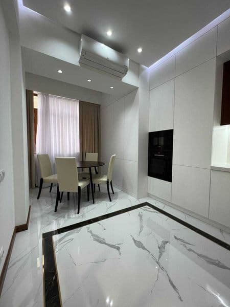 Район: Юнусабадский<br />
Адрес: шохсарой<br />
<br />
Комна — фото 3