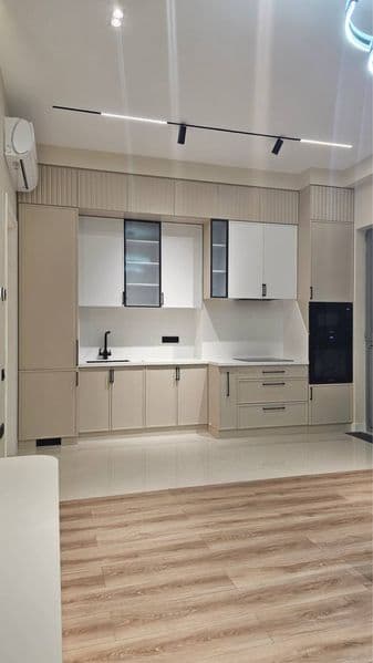 Аренда квартиры в центре города в Mirabad Avenue. Квартира н