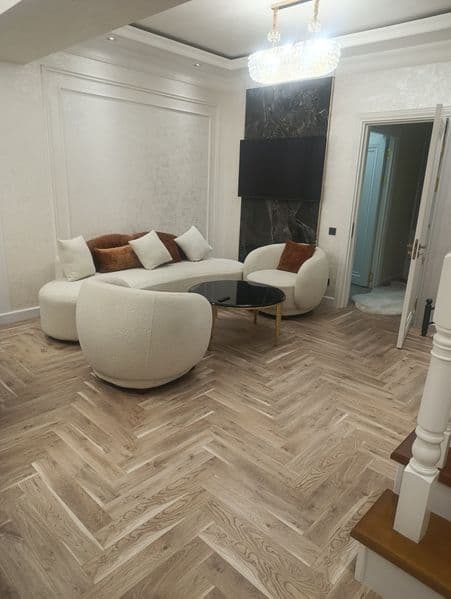 Срочно сдам 4х ком квартиру дуплекс махтумкули Пойтахт 1ая л — фото 2