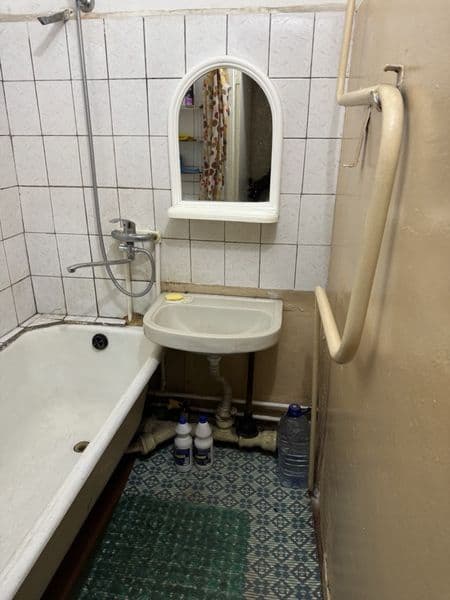 Аренда квартира <br />
Кора камиш 1/2<br />
2 хона<br />
1 э