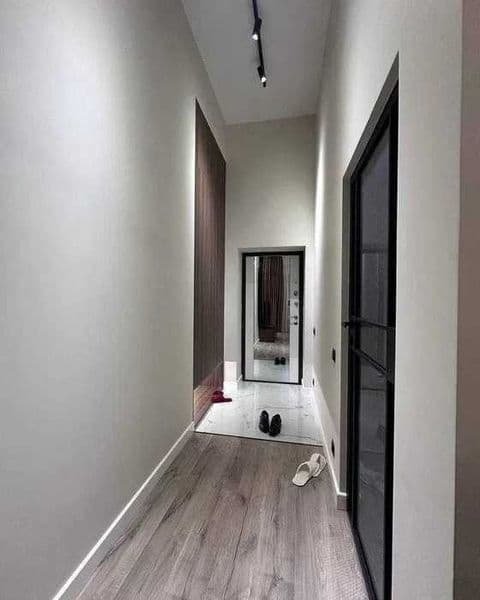 Сдаётся  Квартира в центре<br />
Ориентир - м. Айбек<br />
Г — фото 2