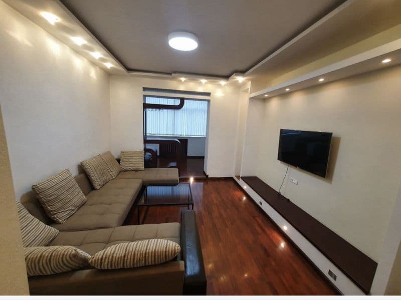 Arenda GRAND MIR HOTEL<br />
4xona<br />
3-etaj<br />
9-etaj — фото 2