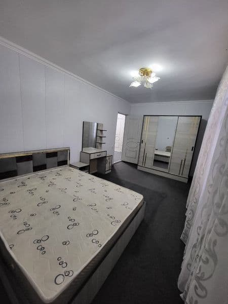 Квартира 3хонали алохида хоналари 70м квадратом ичида хамма 