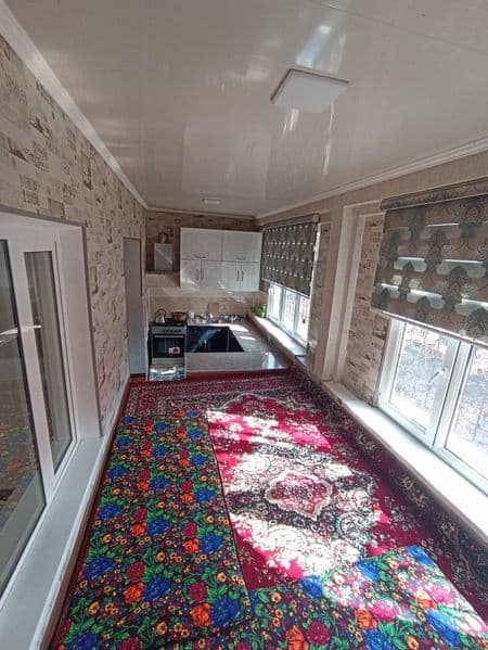 Yunusobod 18 kv<br />
bez makler, lokatsiya yaxshi yoli yuzi