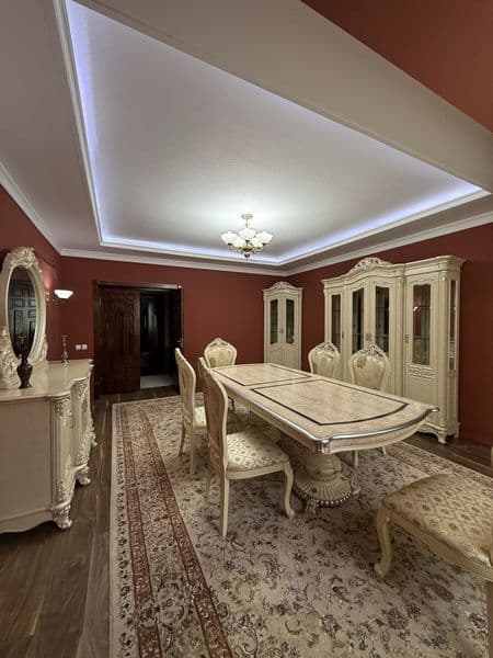 Аренда на долгий срок<br />
Квартира : 4/4/9<br />
Район: Чи — фото 2