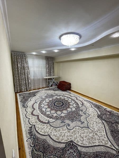 Срочно Сдаётся квартира <br />
4-комната балкон 2×6 <br />
е