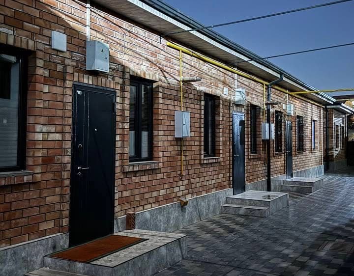 Адрес: улица Сайрам<br />
<br />
Площадь - 21 м²<br />
900 м