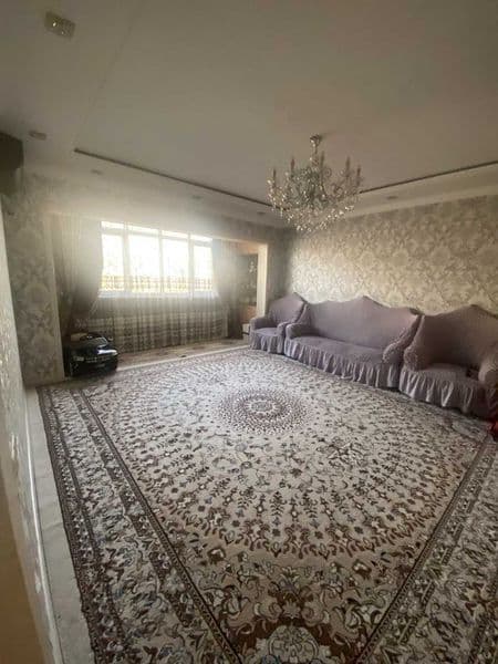 Hamma sharoita ega kvartira ijaraga beriladi. Narxi 650$