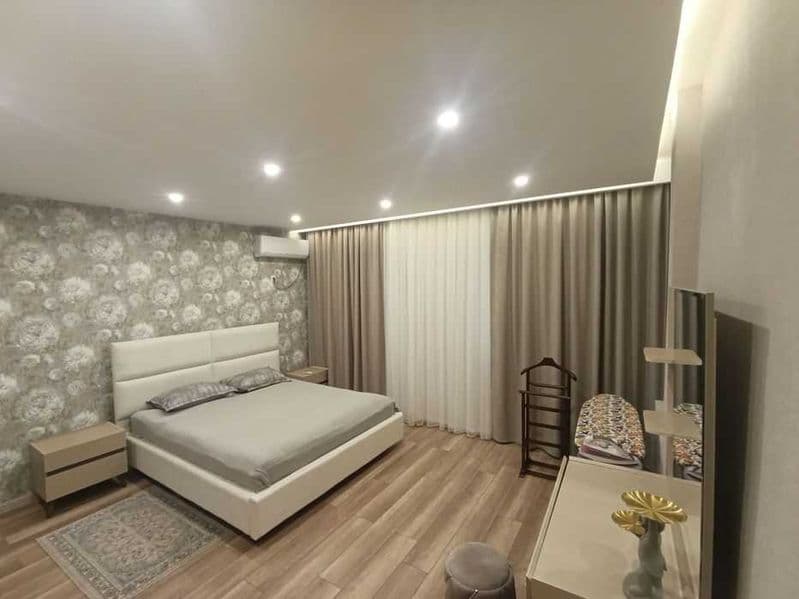 Адрес: Шота Руставели<br />
Ориентир: Магазин Океан<br />
<b — фото 3