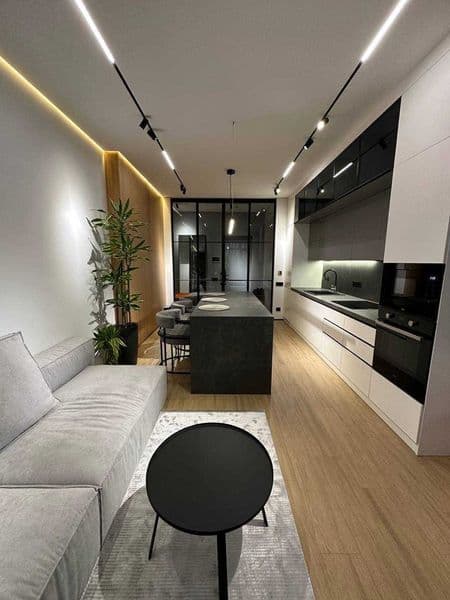 Элитный апартамент гостиница Россия<br />
Район: Яккасарай<b