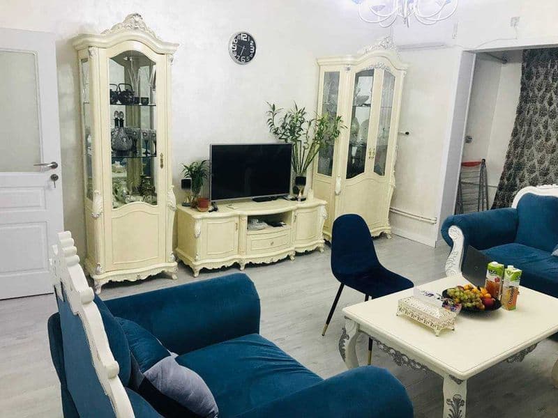 Сдаётся  квартира На Новомосковской<br />
#Ориентир -  Стади