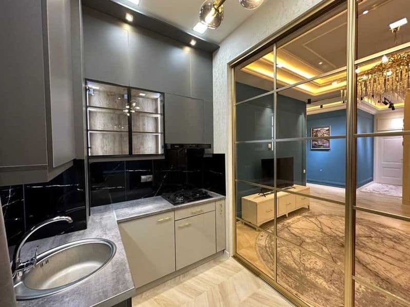 Район: Яшнабадский<br />
Адрес: Махтумкули<br />
<br />
Комн — фото 4