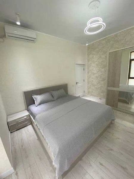 Сдаётся квартира в Новостройка <br />
<br />
Район: Мирзо Ул