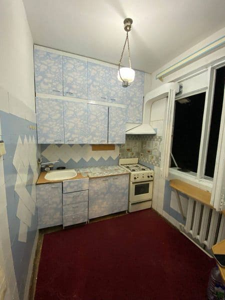 Chilonzor metroni oldida. Manzil Chilonzor 16-kvartal. Oriye — фото 2