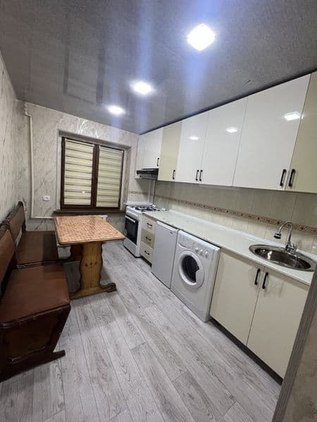 аренда чиланзар 1 квартал 1/3/4<br />
мебель техника<br />
д