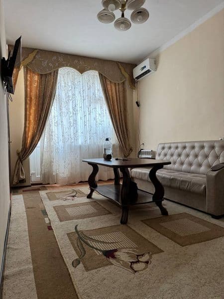 Sergili 6A <br />
Moshina bozor orqasi.<br />
Metro 3 bekat 