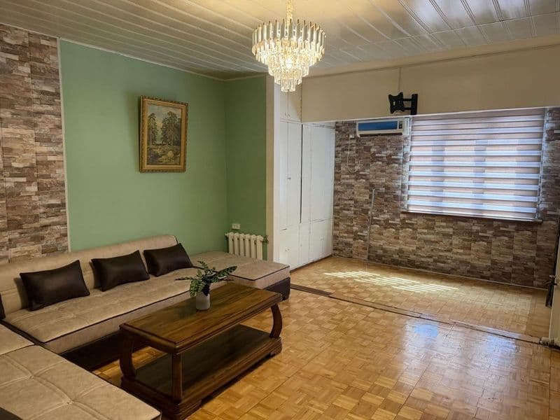 Сдается квартира <br />
Метро Ойбек <br />
2/9/9 65 кв.м<br  — фото 2