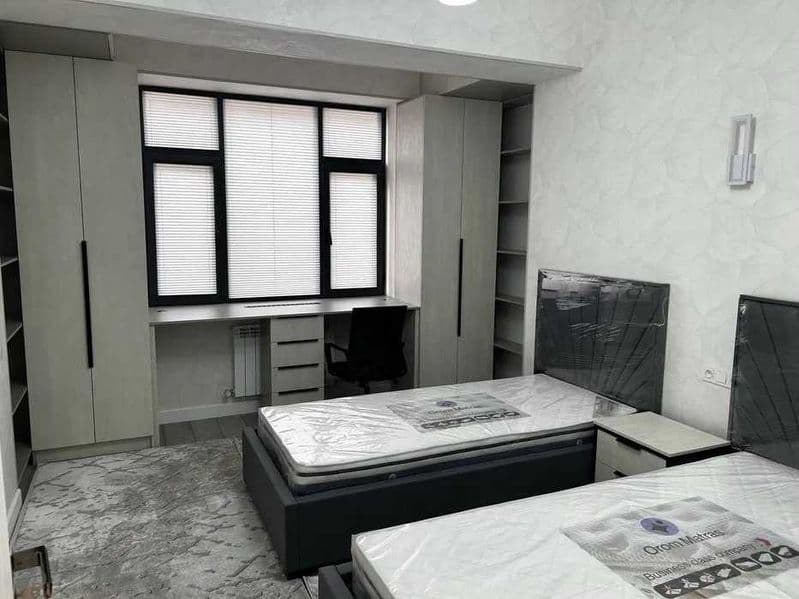 Сдаётся шикарная 3-комнатная квартира в Новостройка<br />
<b — фото 3