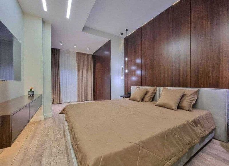 Уникальное предложение аренды в самом центре города<br />
<b — фото 3