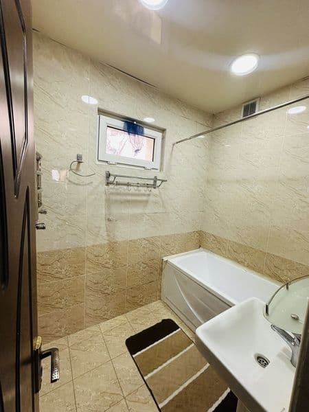 Чилонзор 7 квартал, 2 хона 3 хона килинган, яшащга хамма шар — фото 5