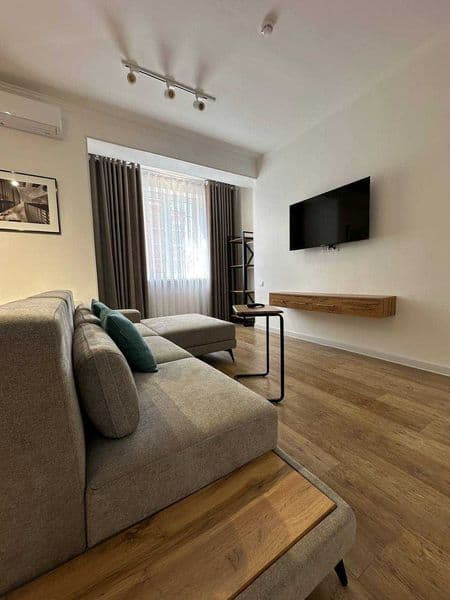 • Район: Мирзо Улугбек <br />
• Ц 1 <br />
• Комнат: 3<br /> — фото 2