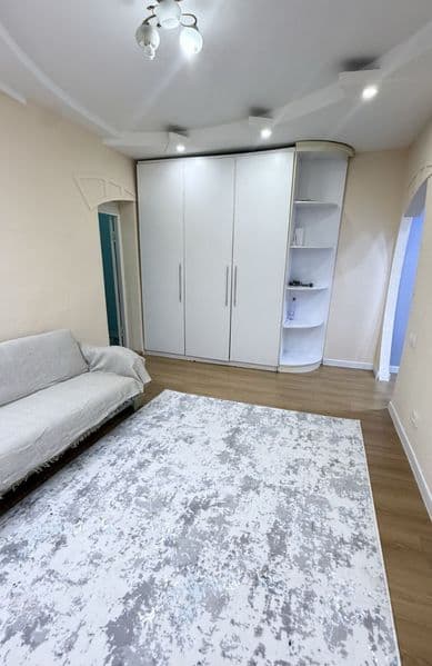 Сдается в отличном состоянии квартира на Карасу 6 до метро М — фото 2