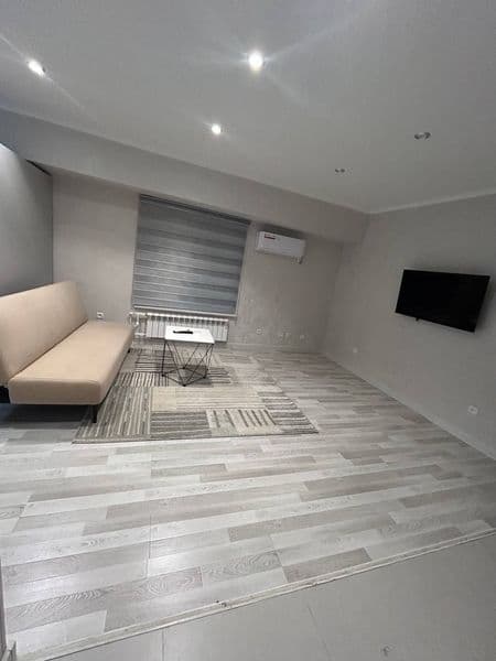 1 комнатная квартира в центре города, в кирпичном 4х этажном