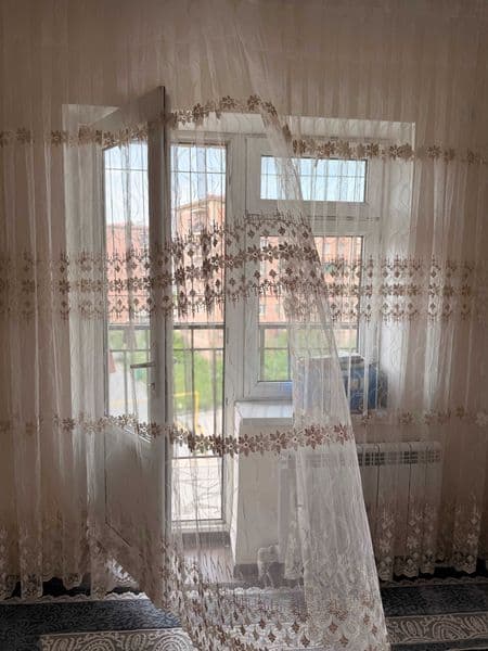 Yangi hayot tumanida, Sergeli metrosi yaqinida 3 xonali shin