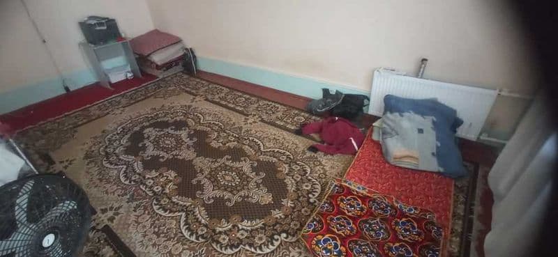 1 kishi kerak umumiy 4 kishi turiladi 2 xonali uy.<br />
Man — фото 2