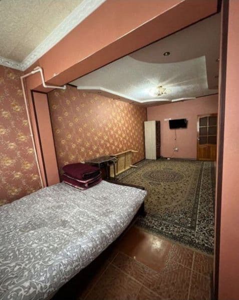 Chilonzor 20-kvartal 3 xonali sharoyiti yaxshi kvartira ijar