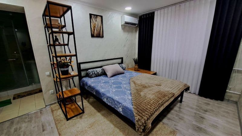 Сдаётся однокомнатная квартира в центре на ул. Шота Руставел