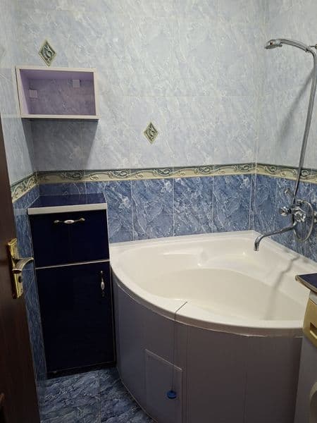 Аренда <br />
Учтепа район 11 квартал <br />
1/4/4 панель 1.