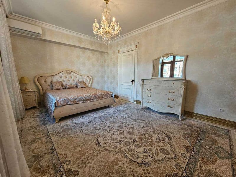 Срочно сдаётся 1 переделанная в 2х ком.квартира в центре гор — фото 4