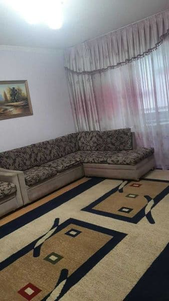 Аренда. Дружба Народов. <br />
2-комнатная <br />
2/4/9, 65 