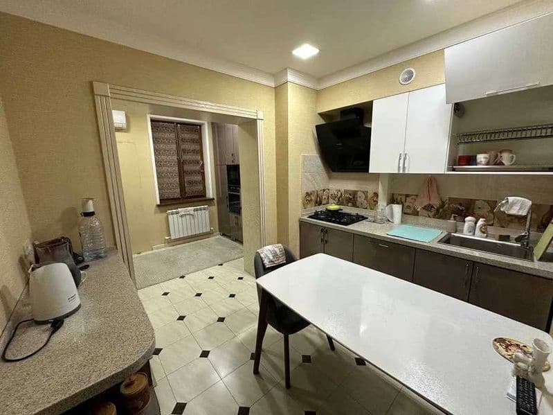 Район: Юнусабадский<br />
Адрес: минор ц6<br />
<br />
Комна — фото 5