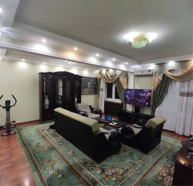 Корасув 2<br />
2/5/5<br />
60 кв2<br />
450$<br />
95747194