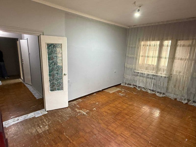 Сдается в аренду..2/4/5 <br />
Город - Ташкент<br />
Район -