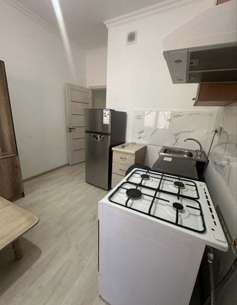 Сергели янги дархон 2 ойилага риелтир хизмати бор тел 93/990 — фото 3