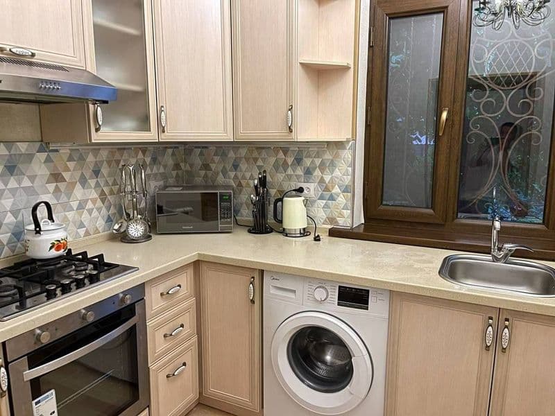 ЗАКРЫТЫЙ ДВОР зелени много тихий, такой в центре не найдете< — фото 4