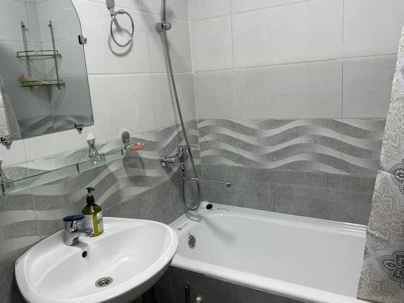 3/3/4 метро Ойбек (сторона магазина Аты -Баты )<br />
Трёхко — фото 4