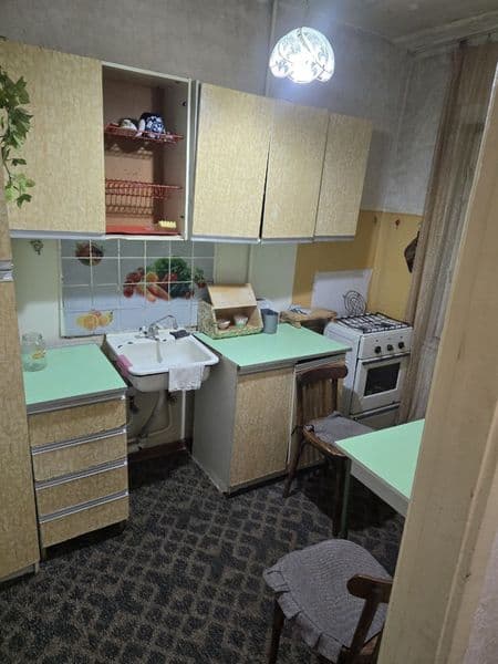 Юнусобод  18 кв<br />
2/2/4<br />
Галирейка<br />
300$<br /> — фото 4