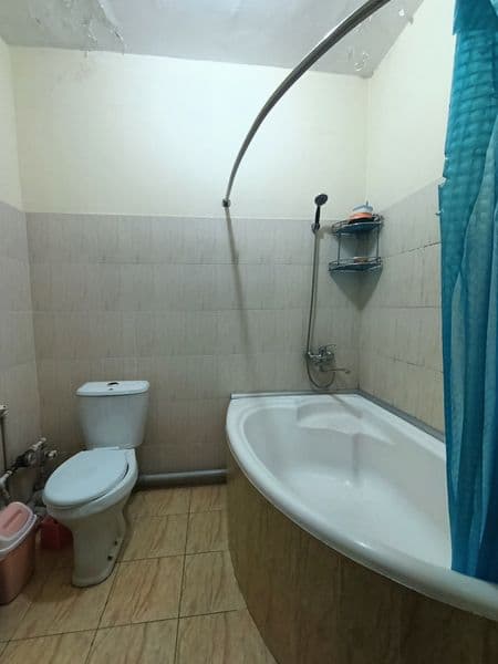 2-комнатная квартира.<br />
Сдаётся семье или студентам.<br  — фото 4