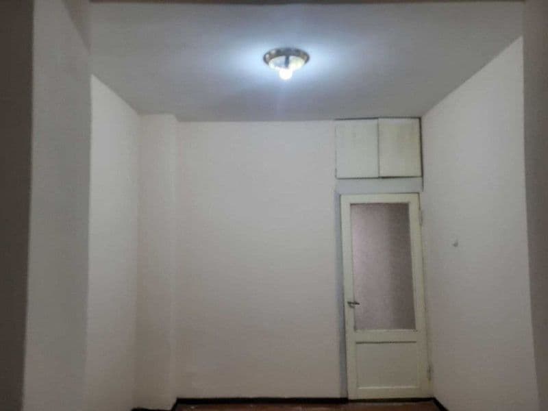 Kirib yashashga tayyor hamma sharoitlari mavjud