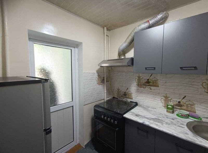 Rayon Mirzo Ulugʻbek <br />
Arentir :  It park<br />
Uy     