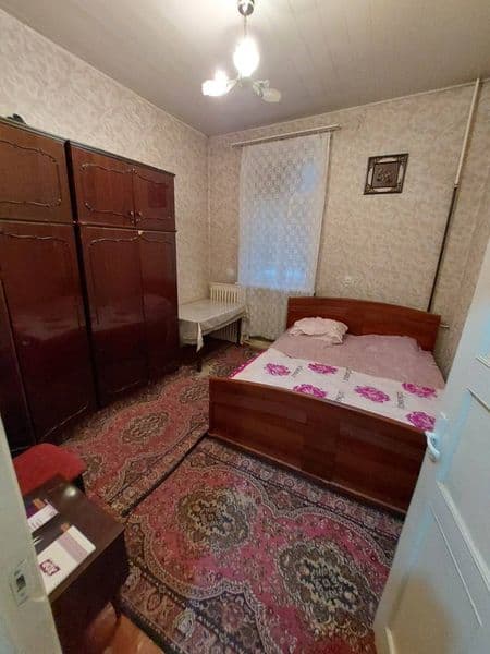 Срочно сдаю 1-комнатную квартиру.Для семейной пары или Одино