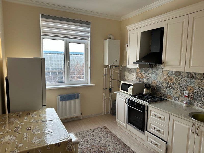 Сдается в аренду, чистая, уютная 2 комнатная квартира 65 м2. — фото 2